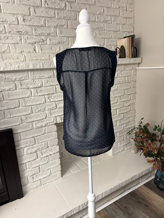 Zara Navy Sheer Polka Dot Pintuck Sleeveless Blouse Size Medium - Picture 4 of 7